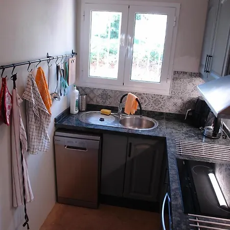 Jardines De 18 Menyber *