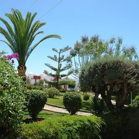 Jardines De 18 Menyber