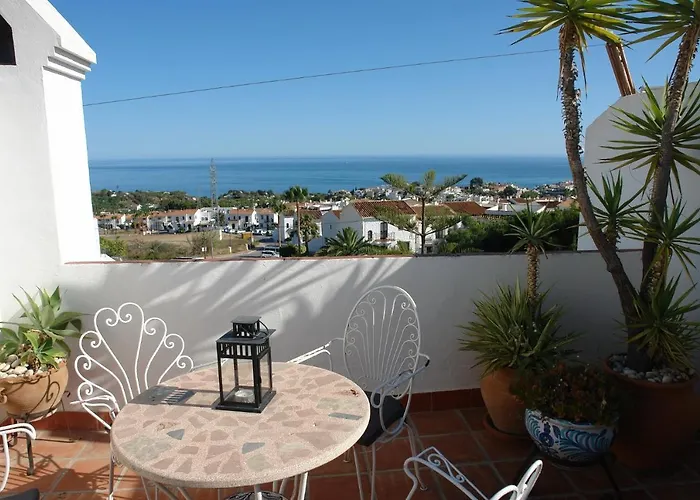 Jardines De 18 Menyber *