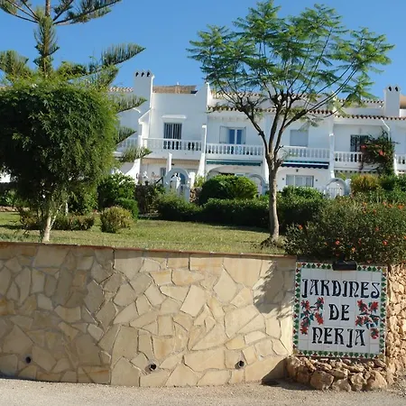 Jardines De 18 Menyber Semesterbostad *